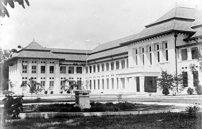 Fakultas Kedokteran Tertua di Indonesia